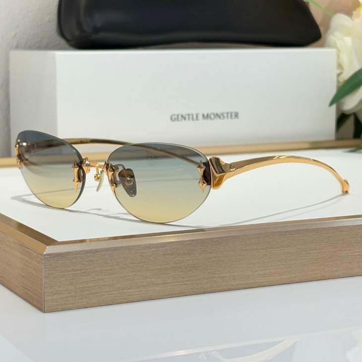 Picture of Gentle Monster Sunglasses _SKUfw68371975fw